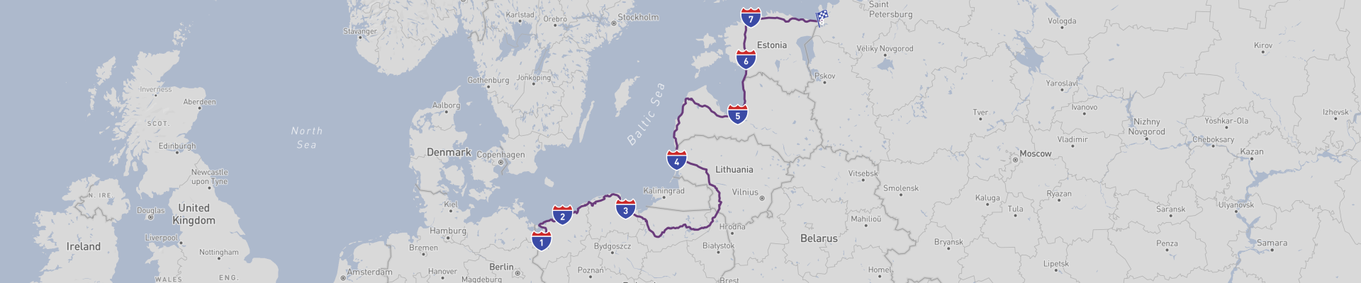 Viaje por carretera a lo largo de la costa báltica