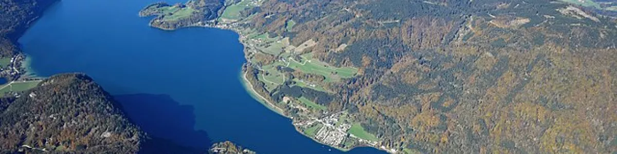 File:Aerial image of the Mondsee (view from the southeast).jpg - Wikipedia