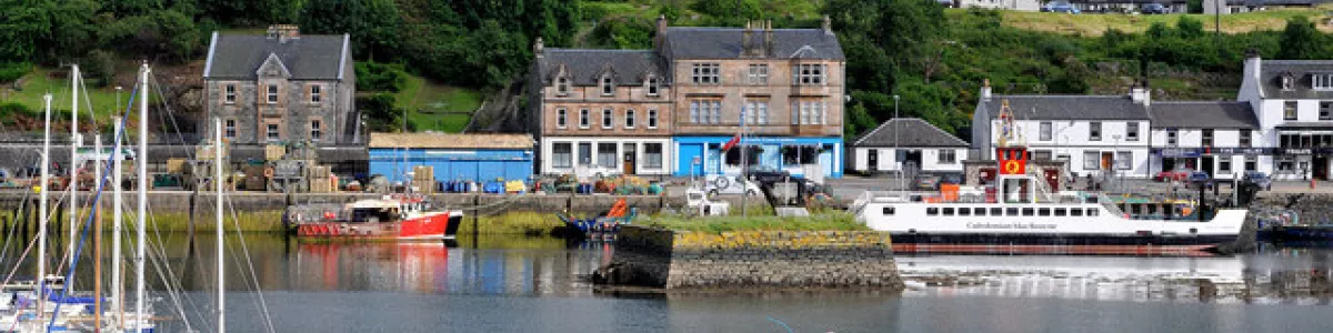 Tarbert Harbour © Stuart Wilding :: Geograph Britain and Ireland