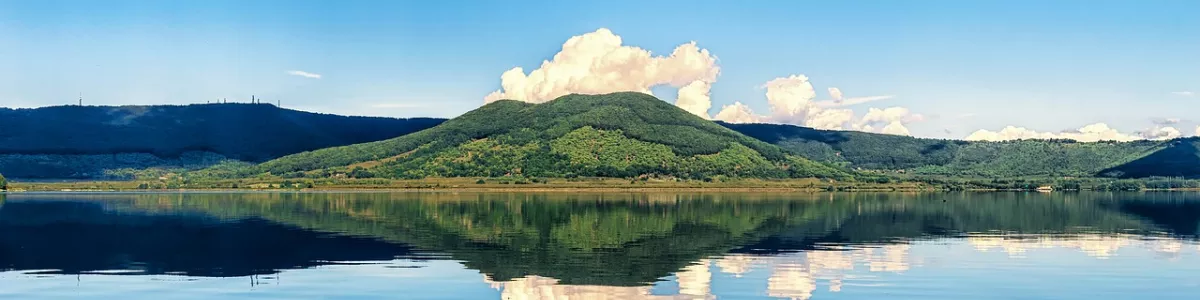 Download free photo of Lake,mountain,mirroring,italy,lago de vico - from  needpix.com