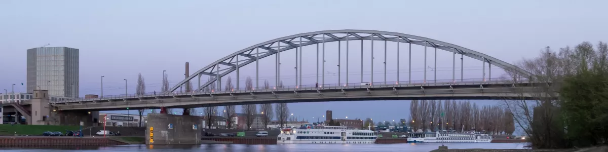 File:Arnhem, de John Frostbrug RM529907 ...