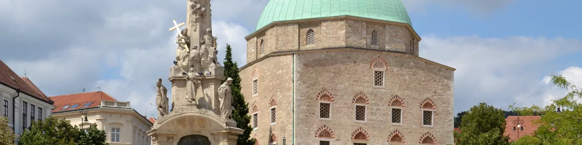 File:Mosque Church in Pécs.jpg - Wikimedia Commons