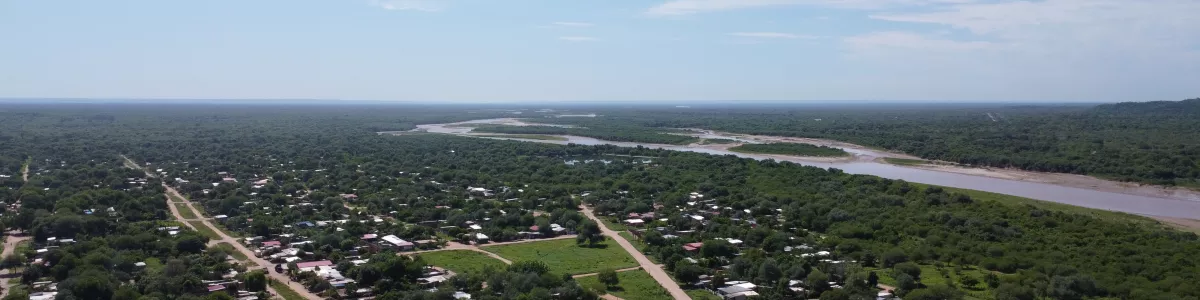 File:Llanura chaqueña desde Villa Montes - Gran Chaco, Bolivia.jpg -  Wikimedia Commons