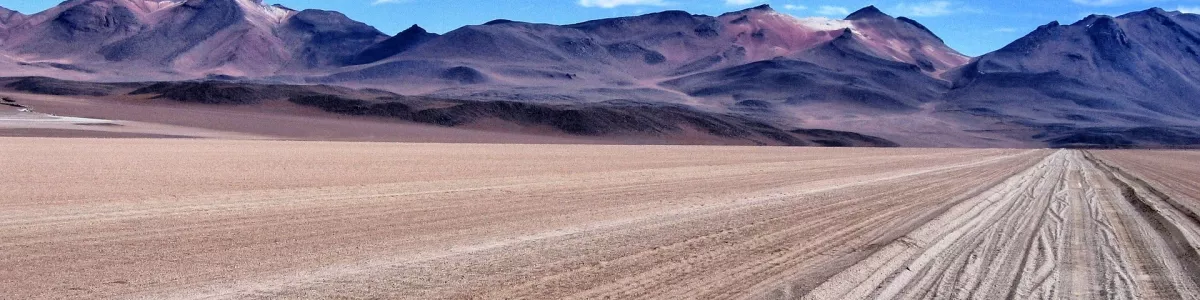 altiplano-772328_1920.jpg