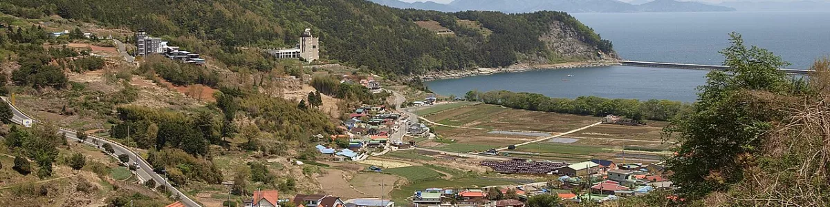 German Village in South Korea 02.jpg ...