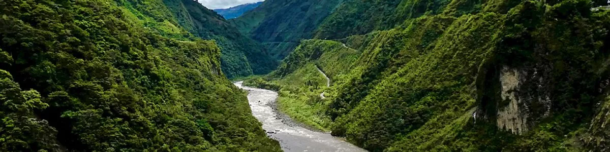 File:Pastaza river,.jpg - Wikimedia Commons