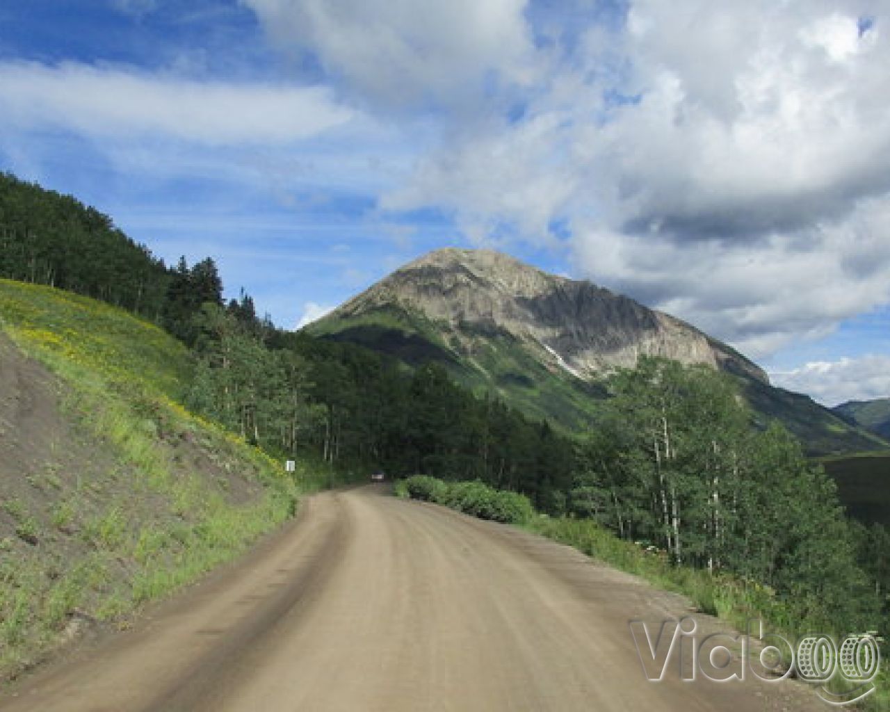 Escape to the Enchanting Colorado Gothic Campground: Where Nature's Majesty Meets Rustic Charm