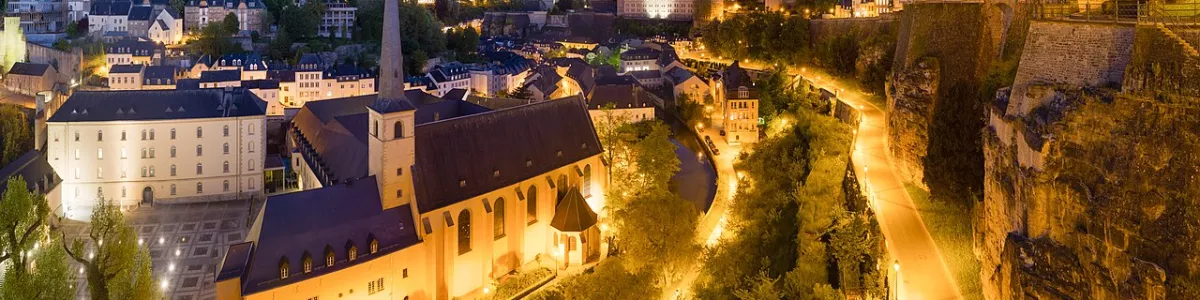Dataja:Luxembourg City Night Wikimedia ...